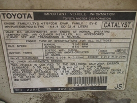 1990 TOYOTA TRUCK WHITE 2.4L MT 4WD Z15025